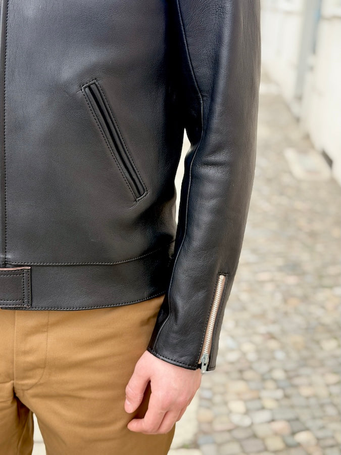 AD-01 CENTER-ZIP JACKET (SHEEP) BLACK