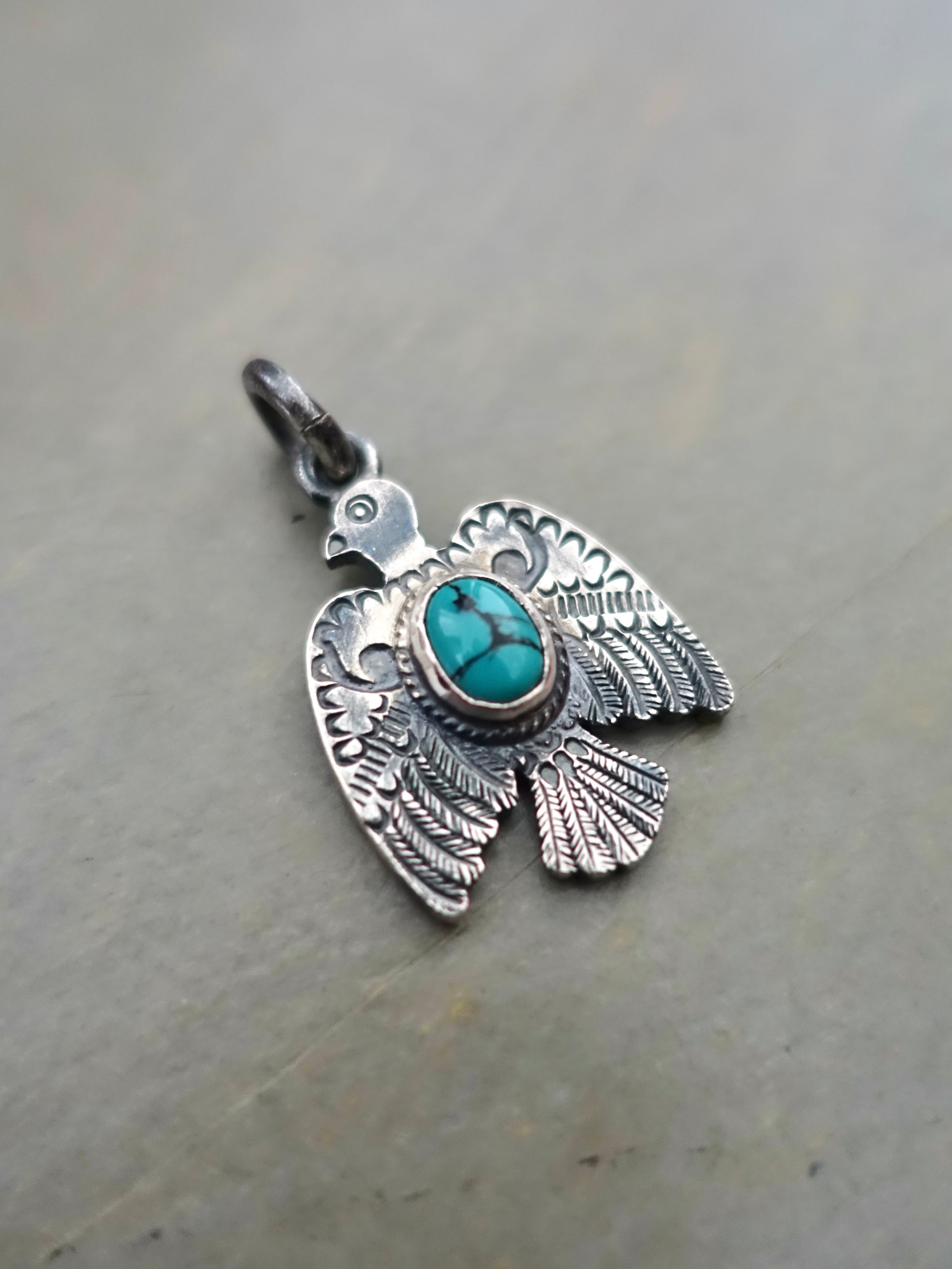 P-493 - Thunderbird top with turquoise M