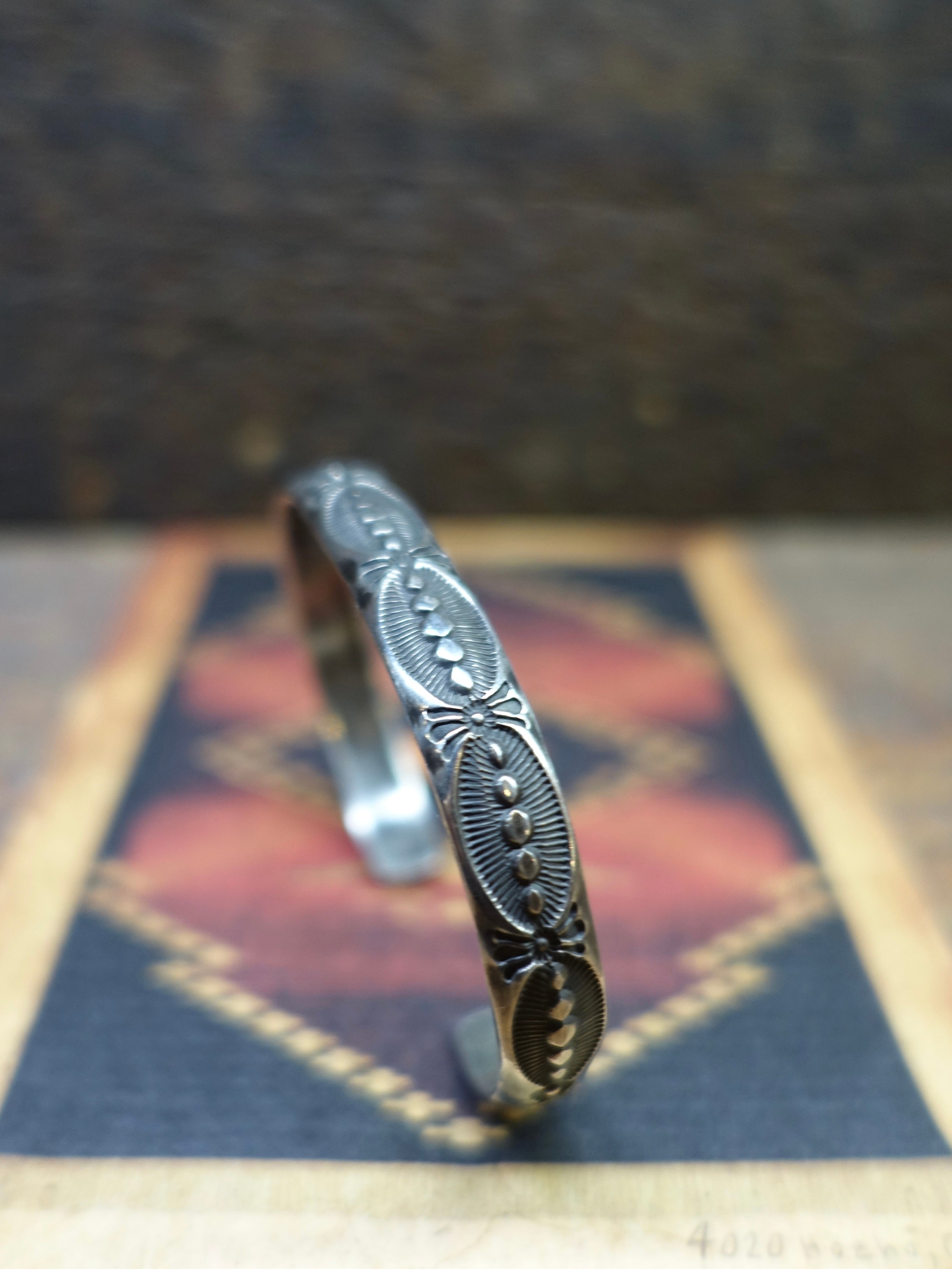 HOZHO - Plant B5 - Silver Bangle