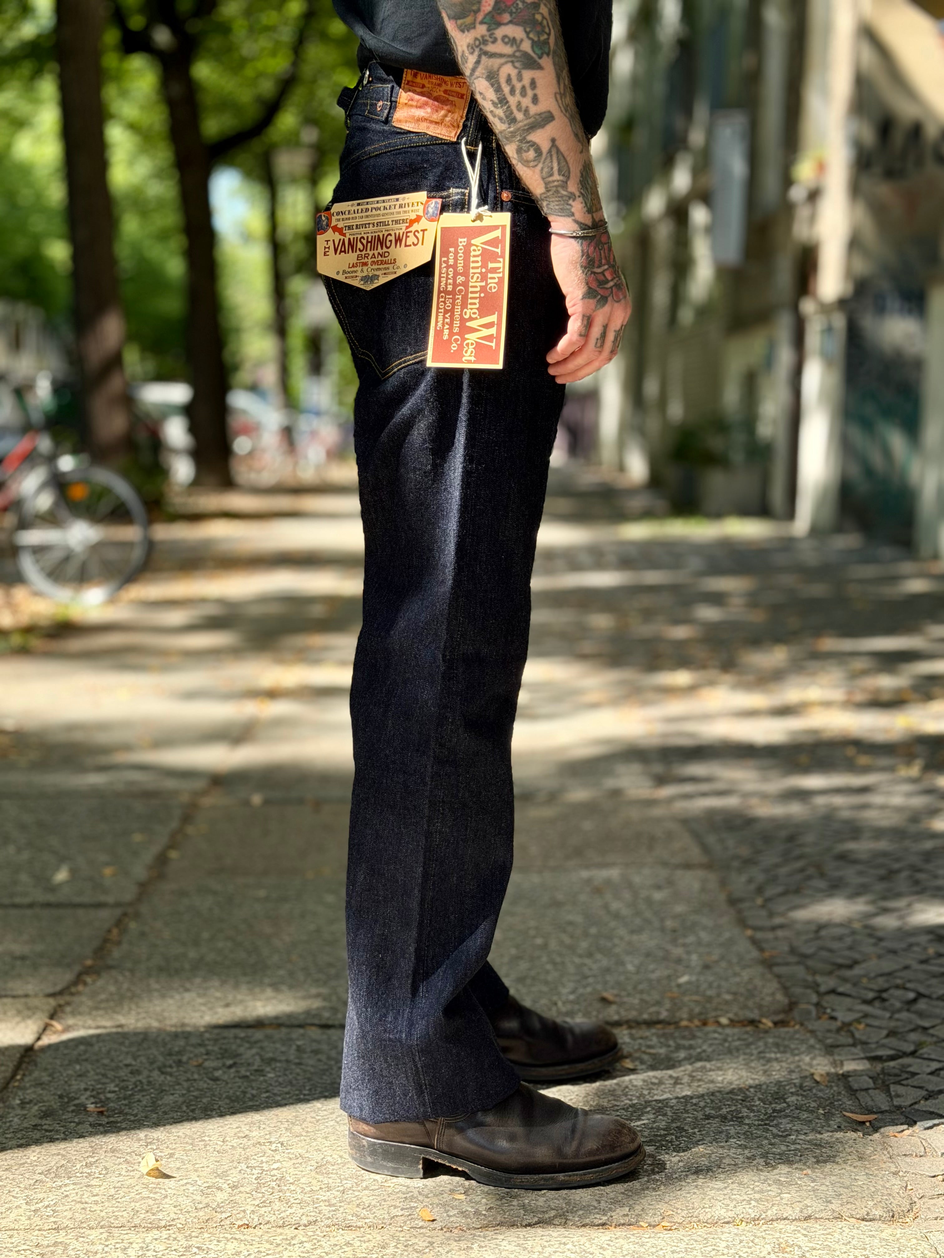 "Lot 601 XX 1941" - 5 Pocket Jeans - Earliest WWII Era Reproduction Model - Original 14oz Indigo Denim