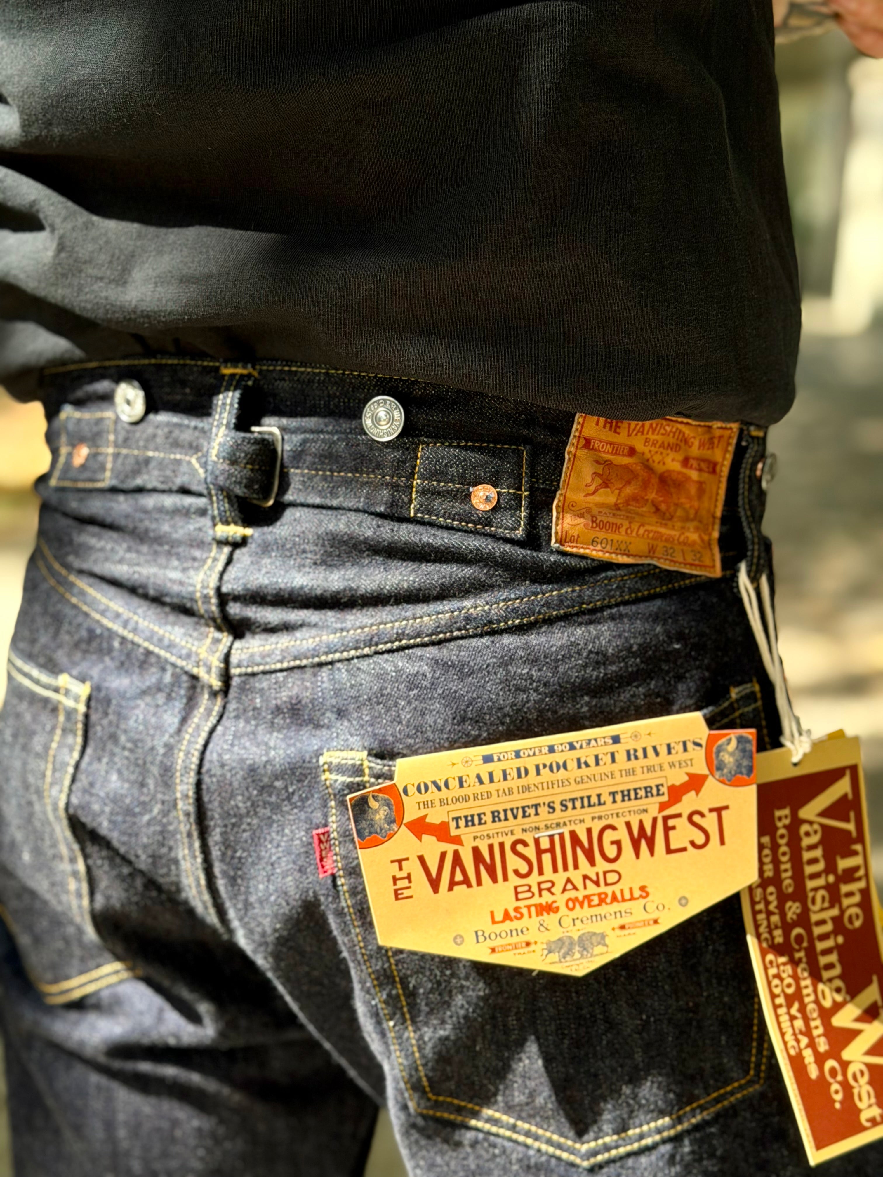 "Lot 601 XX 1941" - 5 Pocket Jeans - Earliest WWII Era Reproduction Model - Original 14oz Indigo Denim