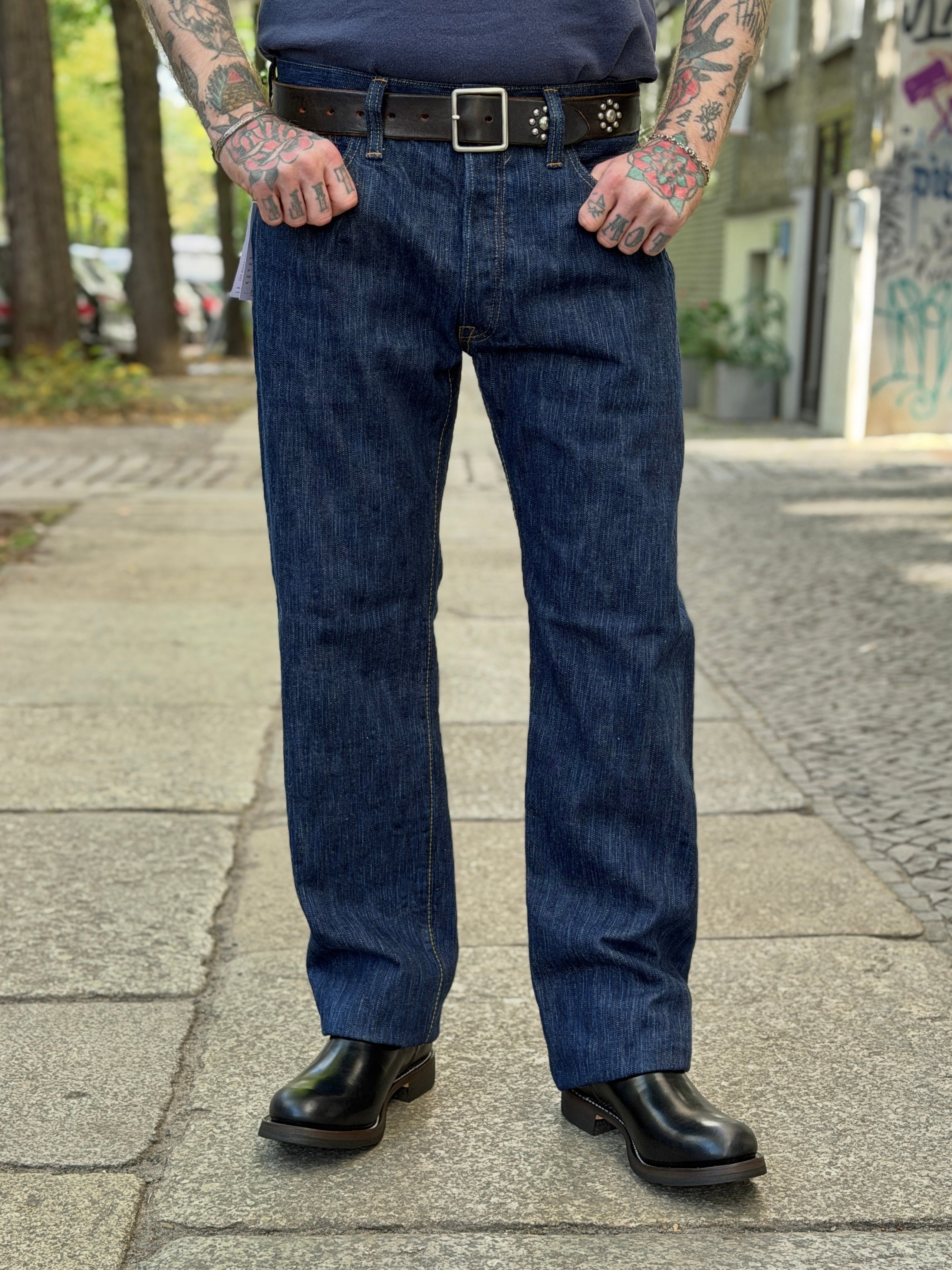 Pure Blue Japan AI-003 - 16oz. Natural Indigo Hank-dyed Denim