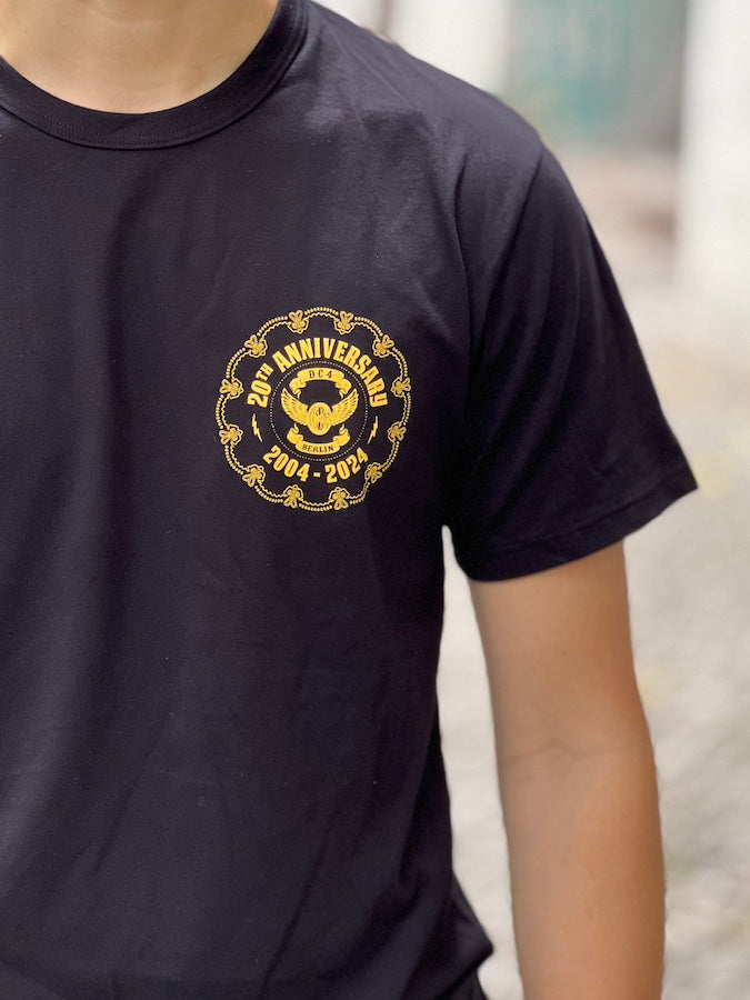 DC4   *** 20th Anniversary ***   T-Shirt