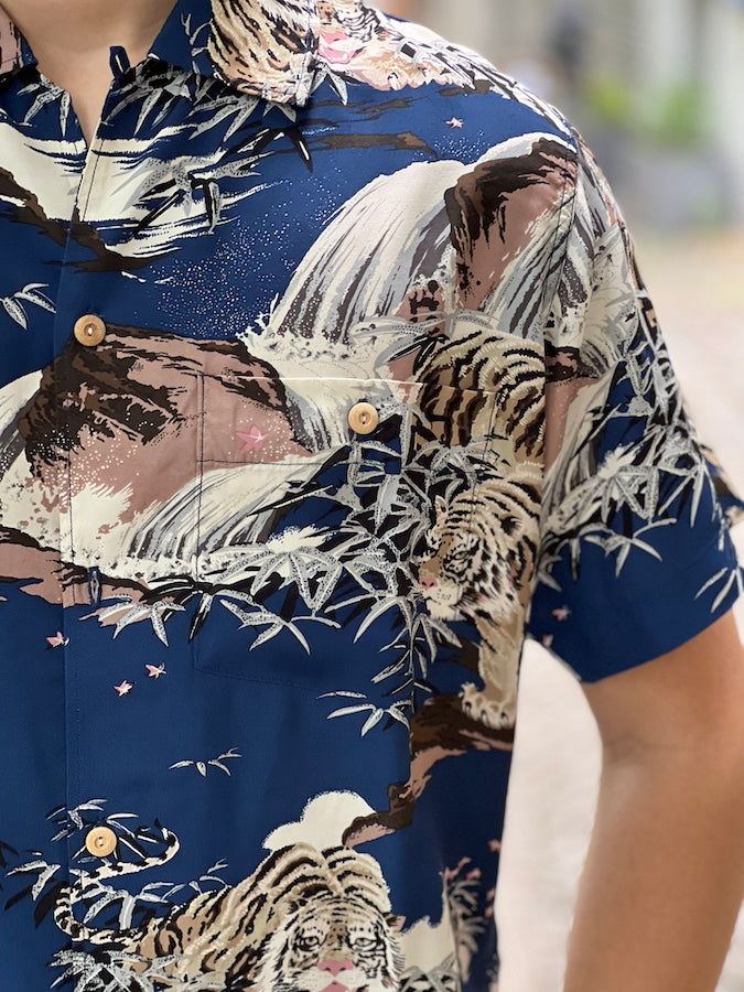 DELUXEWARE - AL-14S [DOUBLE TIGER] - HAWAII SHIRT - 100% RAYON hand-printed by Japanese artisans in 16 colors - NAVY