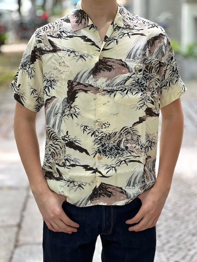 DELUXEWARE - AL-14S [DOUBLE TIGER] - HAWAII SHIRT - 100% RAYON hand-printed by Japanese artisans in 16 colors - YELLOW