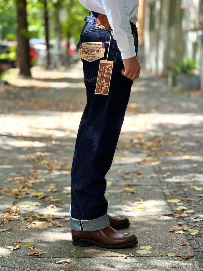 "Lot 601 XX 1942" - 5 Pocket Jeans - IN THE FIRST HALF OF 1942 WORLD WWII MODEL - Original 14oz Indigo Denim