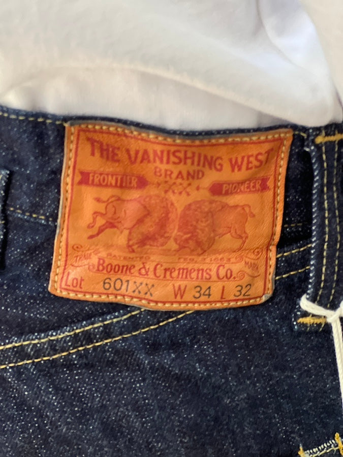 "Lot 601 XX 1942" - 5 Pocket Jeans - IN THE FIRST HALF OF 1942 WORLD WWII MODEL - Original 14oz Indigo Denim