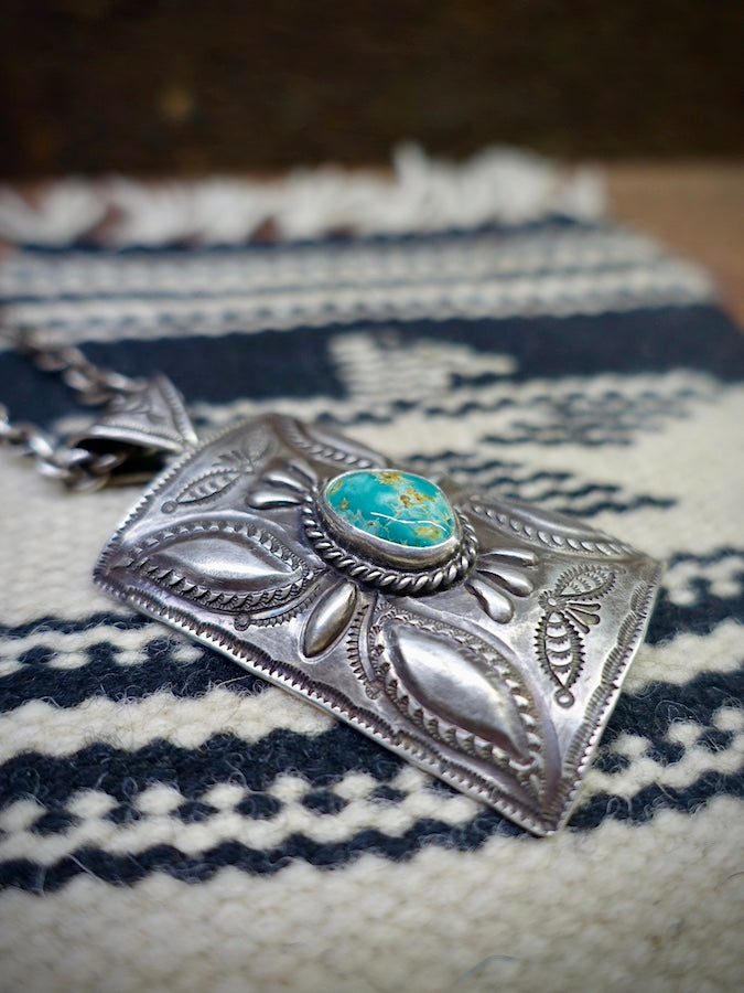HOZHO - Ketoh T 1 - Plant - Silver Pendant with large Natural Fox Turquoise