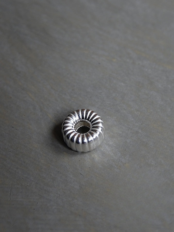 First Arrow's - Stripe Flat Beads