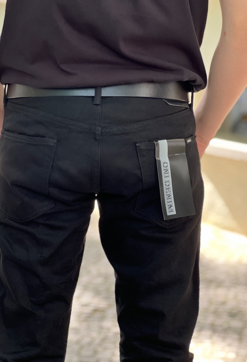 642-13JTBK - 13oz Selvedge  "JET BLACK DENIM"- Relax Tapered