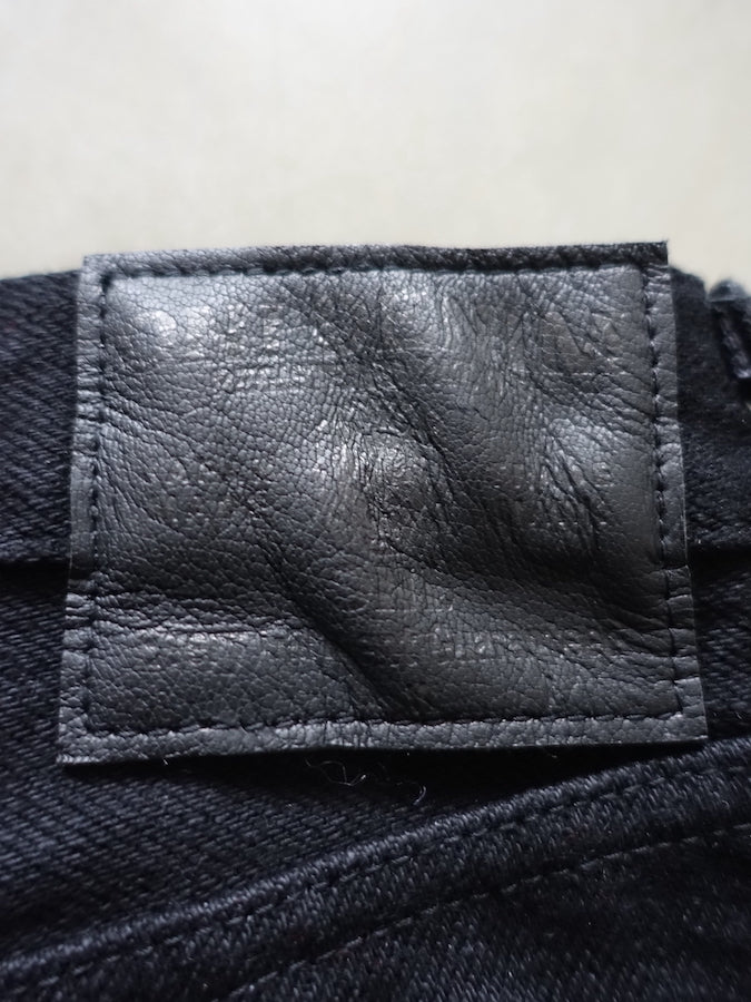 ONI Denim - 622ZR-IDBK - 20oz SECRET DENIM Indigo x Black - Relaxed Tapered