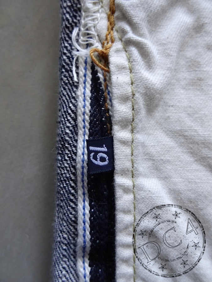 Pure Blue Japan - AI-019 - 17.5oz Aizome Natural Indigo - Relaxed Tapered