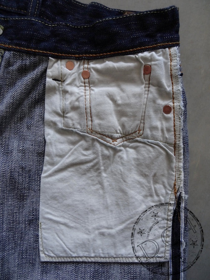 Pure Blue Japan - AI-019 - 17.5oz Aizome Natural Indigo - Relaxed Tapered