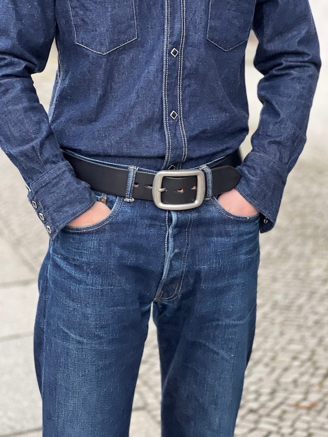 W001 - Super Heavyweight - Curved Leather Belt - Black - The strongest belt you can get !