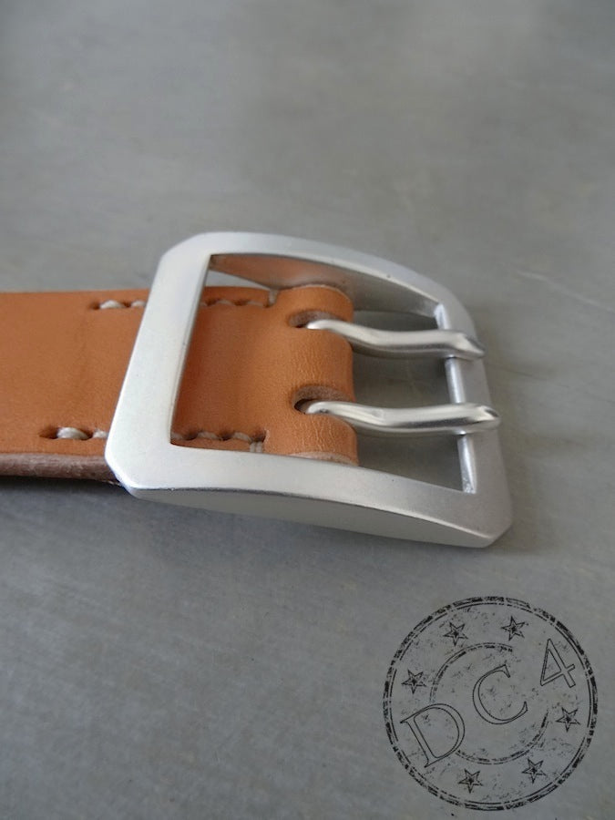 DC4 x The Flat Head - Double Prong - Saddle Leather Belt – Tan