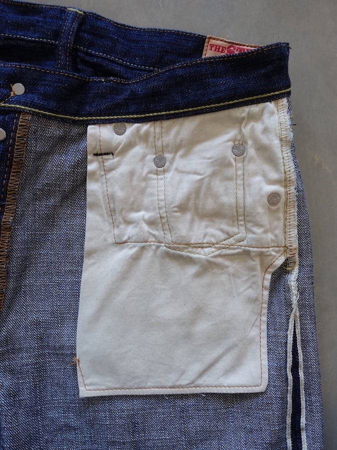 The Strike Gold SG8104【SHOWER SLUBBY】Series - 16oz Horizontal Super Slub Selvedge Denim - Right Hand Twill - REGULAR TAPERED