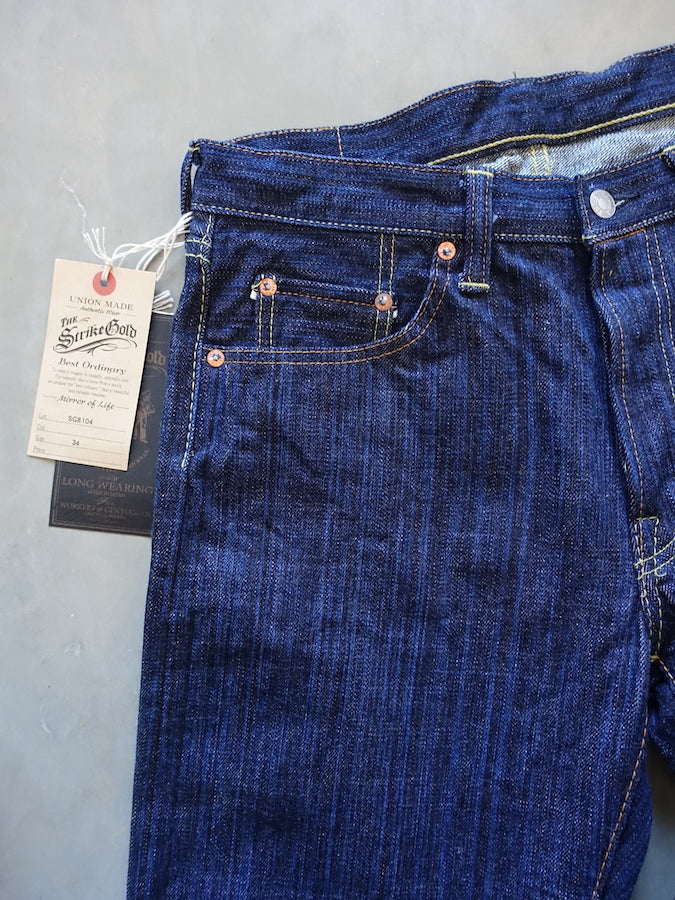 The Strike Gold SG8104【SHOWER SLUBBY】Series - 16oz Horizontal Super Slub Selvedge Denim - Right Hand Twill - REGULAR TAPERED