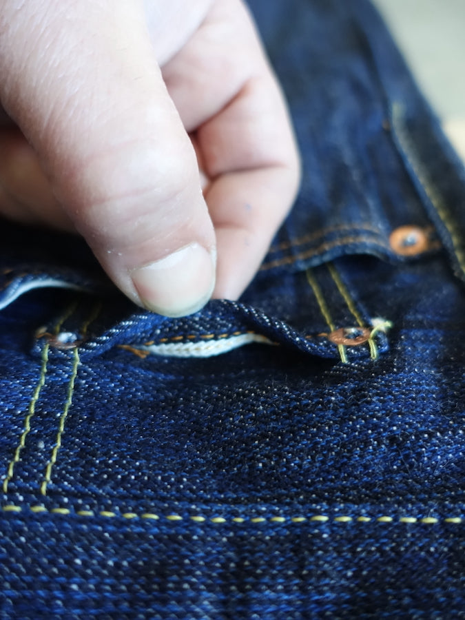 The Strike Gold SG8104【SHOWER SLUBBY】Series - 16oz Horizontal Super Slub Selvedge Denim - Right Hand Twill - REGULAR TAPERED