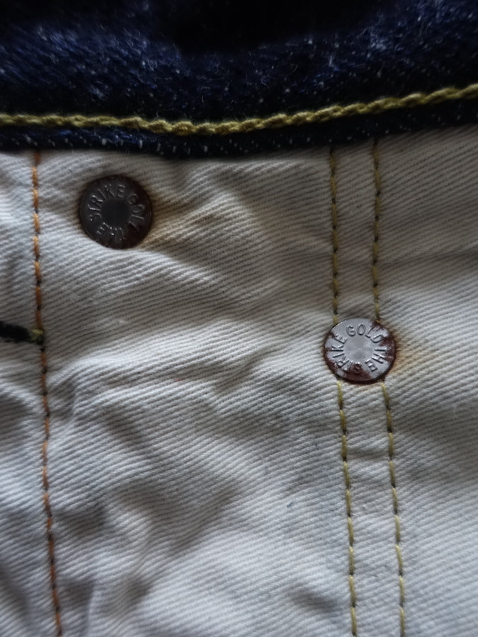 The Strike Gold SG0103KE【KEEP EARTH】Series - 100% Natural Indigo Rope Dyed - 17oz Original Selvedge Denim - Classic Straight