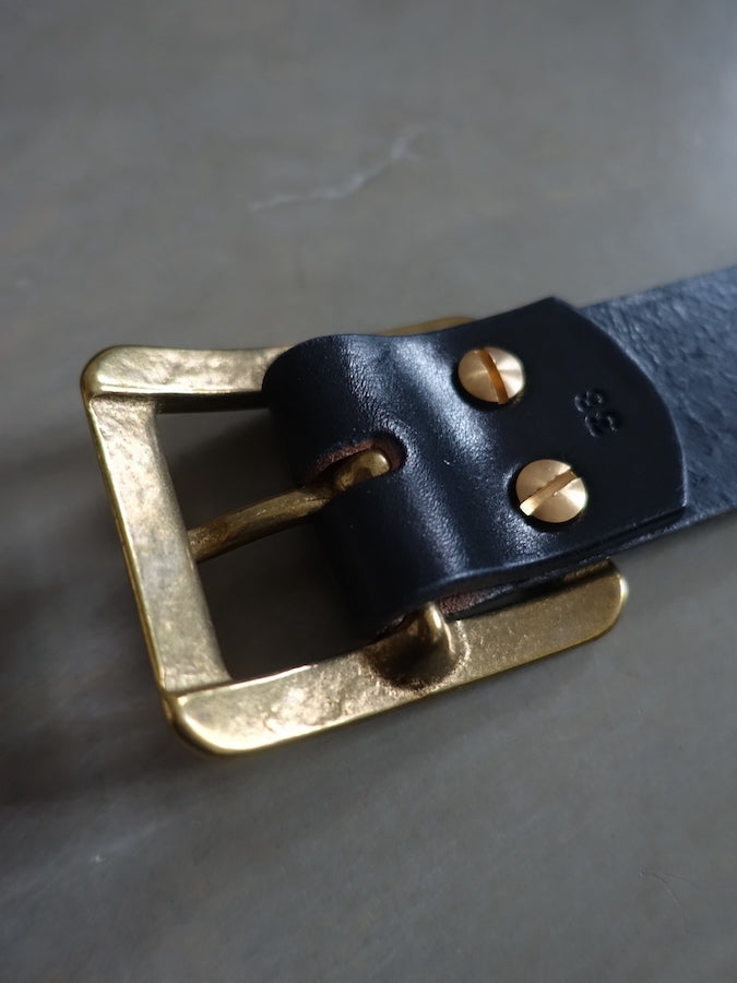SGA0901 - Extra Heavy Black Leather Belt - Brass Buckle