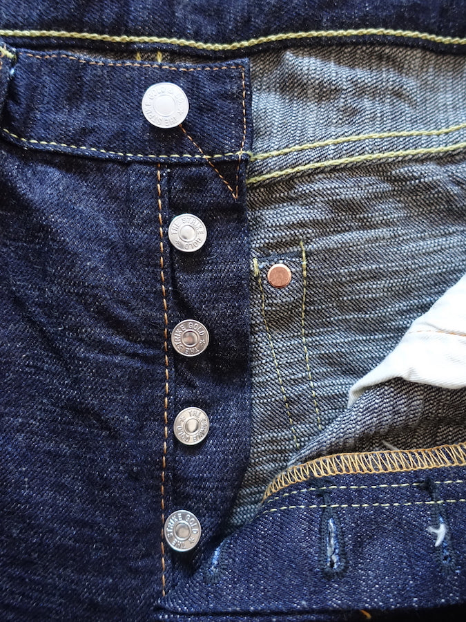 The Strike Gold SG5103【CLASSIC】Series - 15oz Slub Selvedge Denim - Right Hand Twill - Gray Weft - CLASSIC STRAIGHT