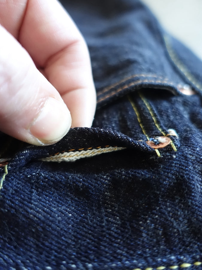 The Strike Gold SG5103【CLASSIC】Series - 15oz Slub Selvedge Denim - Right Hand Twill - Gray Weft - CLASSIC STRAIGHT