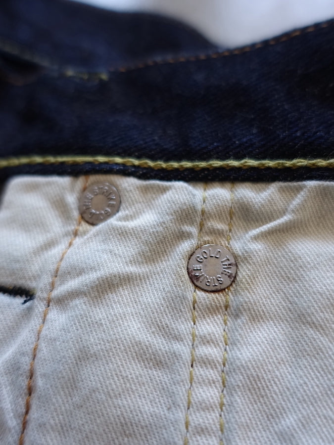 The Strike Gold SG3105【COOL】Series - 17oz Selvedge Denim - Dark Indigo Warp & Grey Weft - Left Hand Twill - STYLISH STRAIGHT