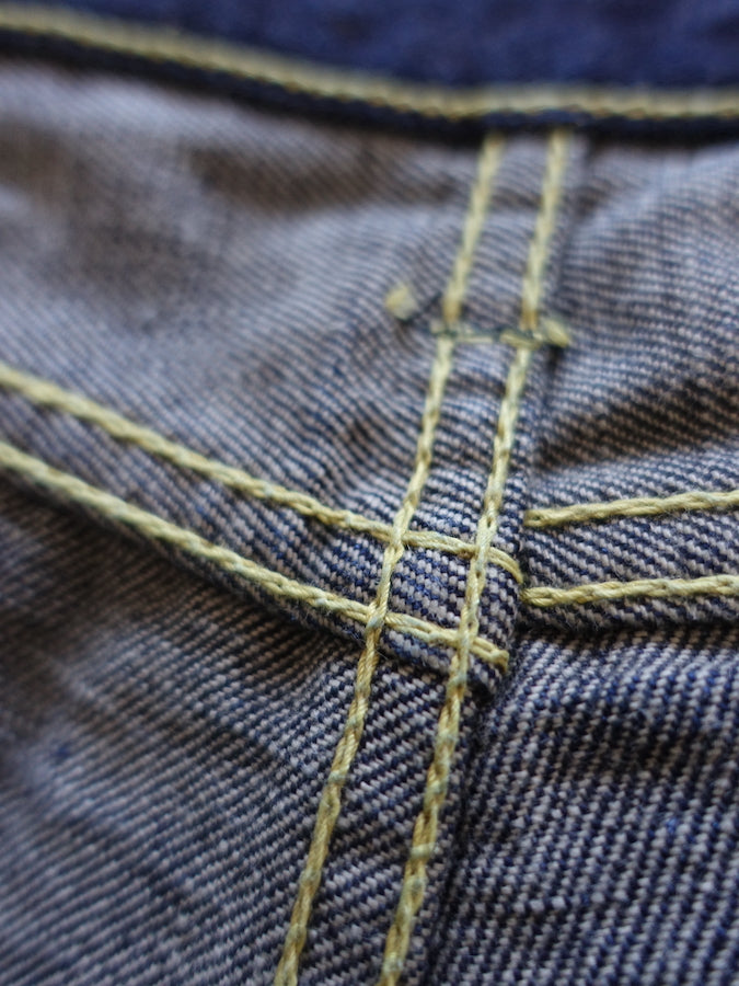 The Strike Gold SG3105【COOL】Series - 17oz Selvedge Denim - Dark Indigo Warp & Grey Weft - Left Hand Twill - STYLISH STRAIGHT