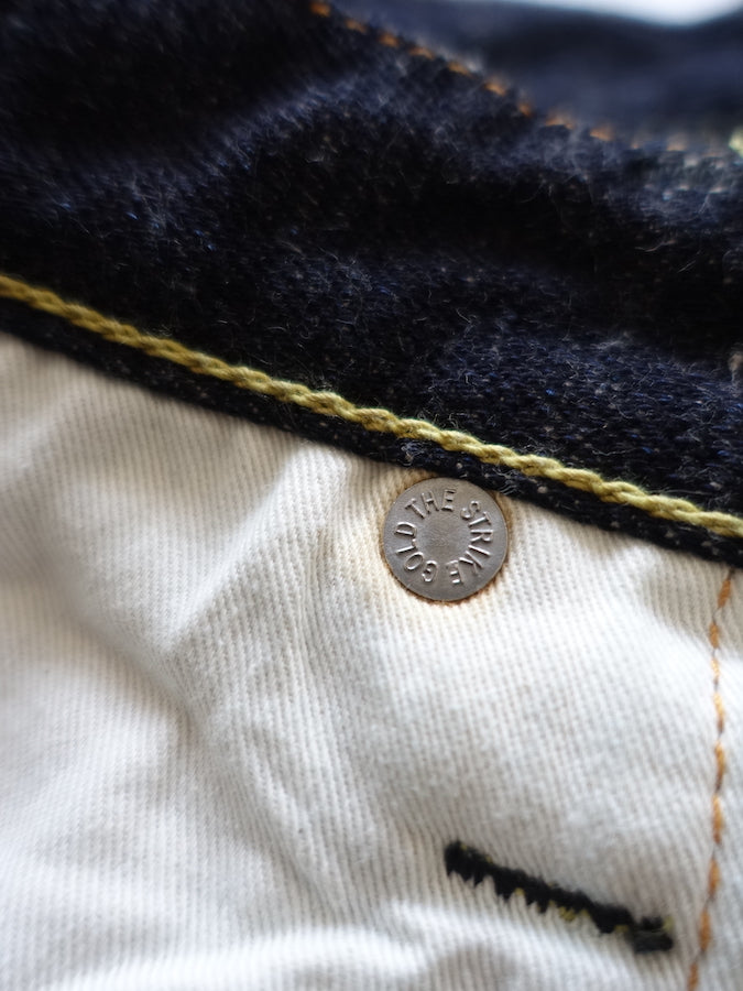 The Strike Gold SG5105【CLASSIC】Series - 15oz Slub Selvedge Denim - Right Hand Twill - Gray Weft - STYLISH STRAIGHT
