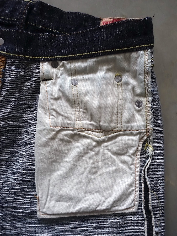 The Strike Gold SG7103【SUPER SLUBBY】Series - 17oz Horizontal Super Slub Selvedge Denim - Right Hand Twill - CLASSIC STRAIGHT