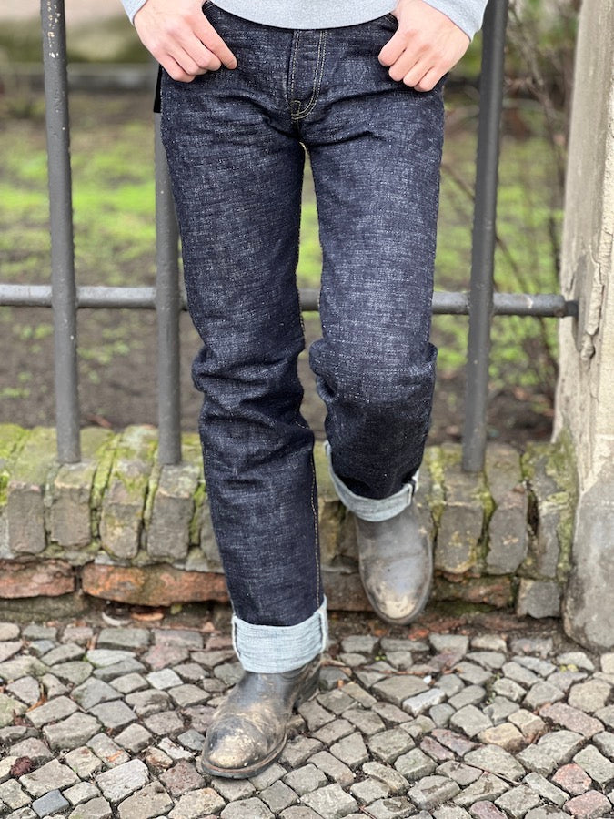 The Strike Gold SG7103【SUPER SLUBBY】Series - 17oz Horizontal Super Slub Selvedge Denim - Right Hand Twill - CLASSIC STRAIGHT