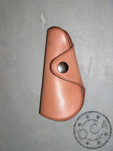The Flat Head  -  Key Case  -  Tan Leather